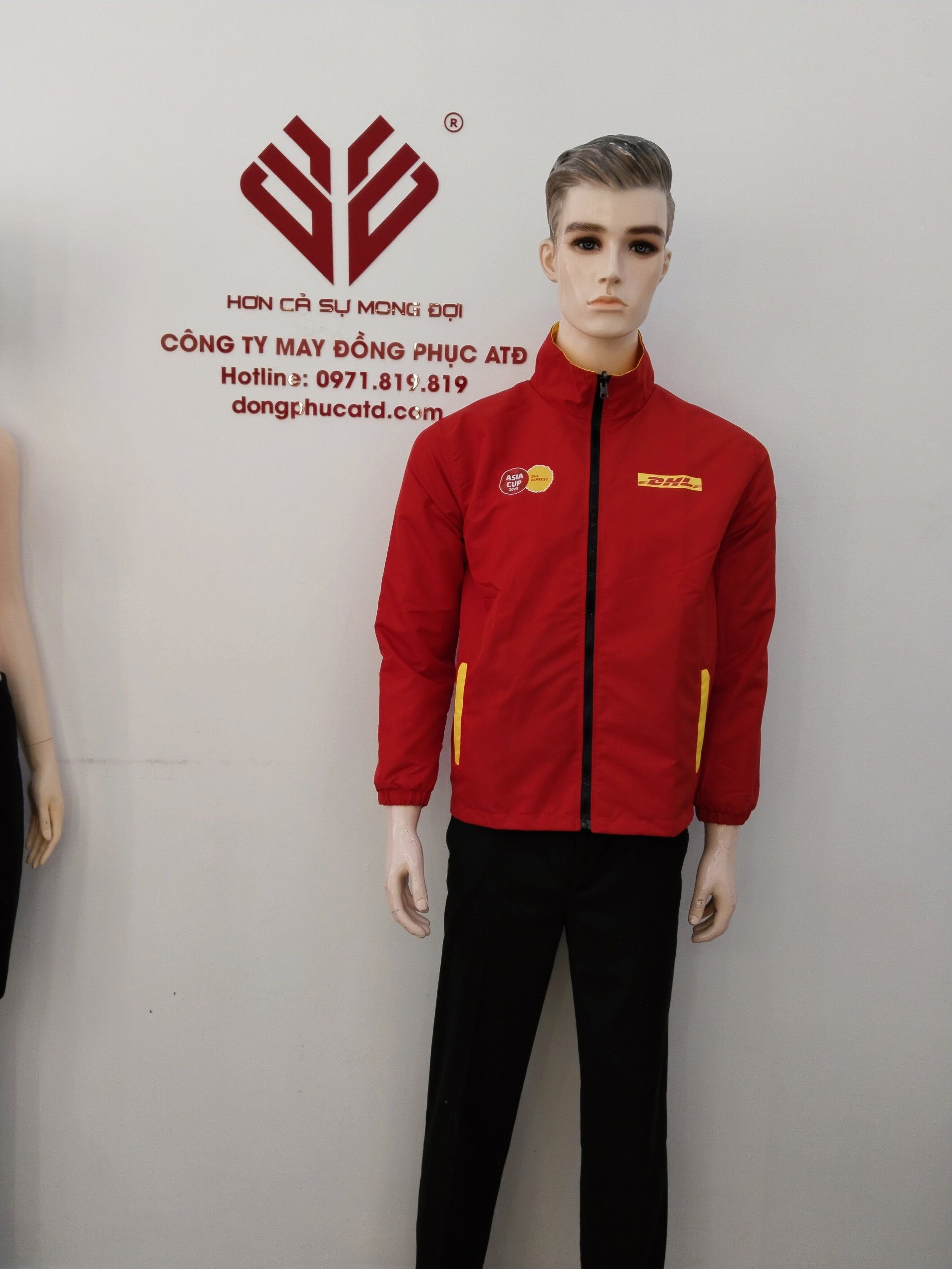 Áo gió đồng phục DHL 2