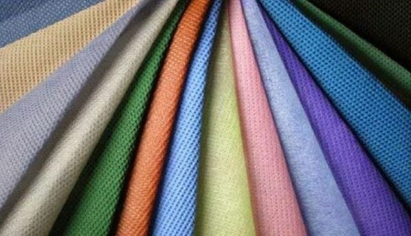 Nhiều chất vải phù hợp để may đồ bảo hộ lao động