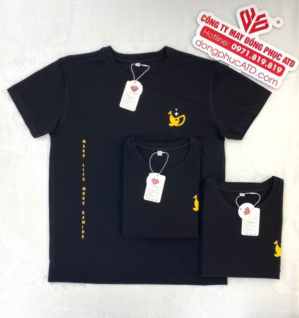 Áo Thun Đồng Phục Không Cổ Màu Đen INDIEZ – Sự Kết Hợp Hoàn Hảo Giữa Phong Cách và Chuyên Nghiệp