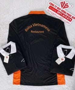 108 Ao thun dong phuc mau den phoi co mau cam Bolsa Vietnamese Restaurant 1