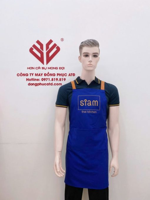 Tạp dề đồng phục màu xanh dương SIAM Thai Kitchen – Tăng nhận diện, giữ chỉn chu cho đội ngũ bếp